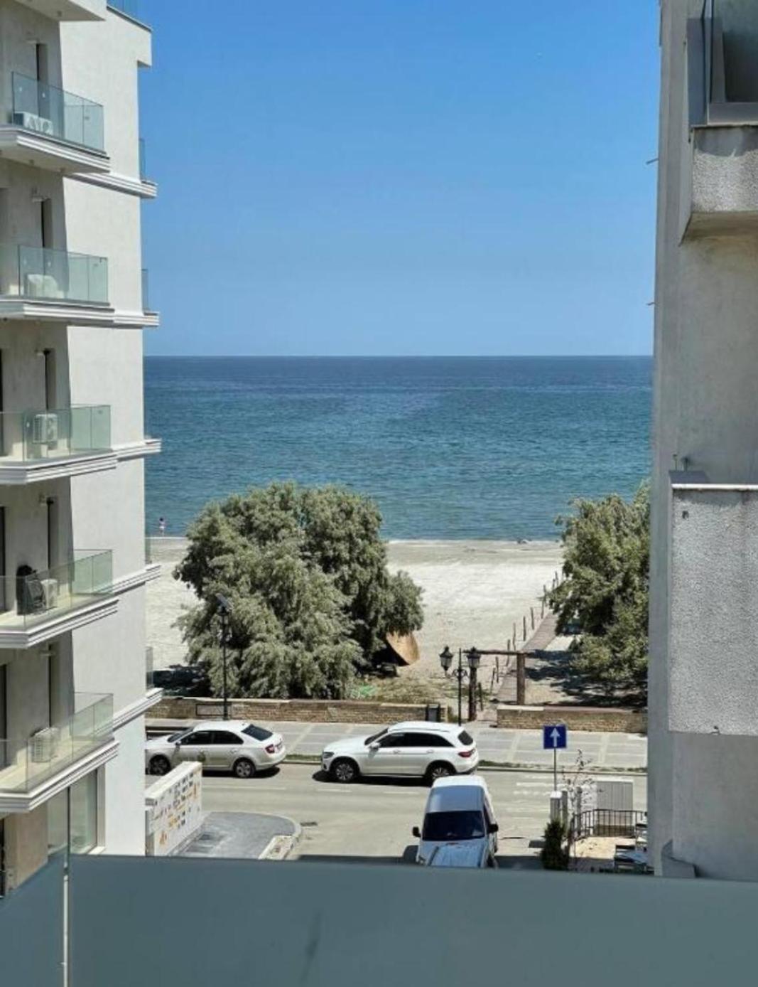 Zorba The Greek Apartment - Vedere La Mare Năvodari Exterior foto